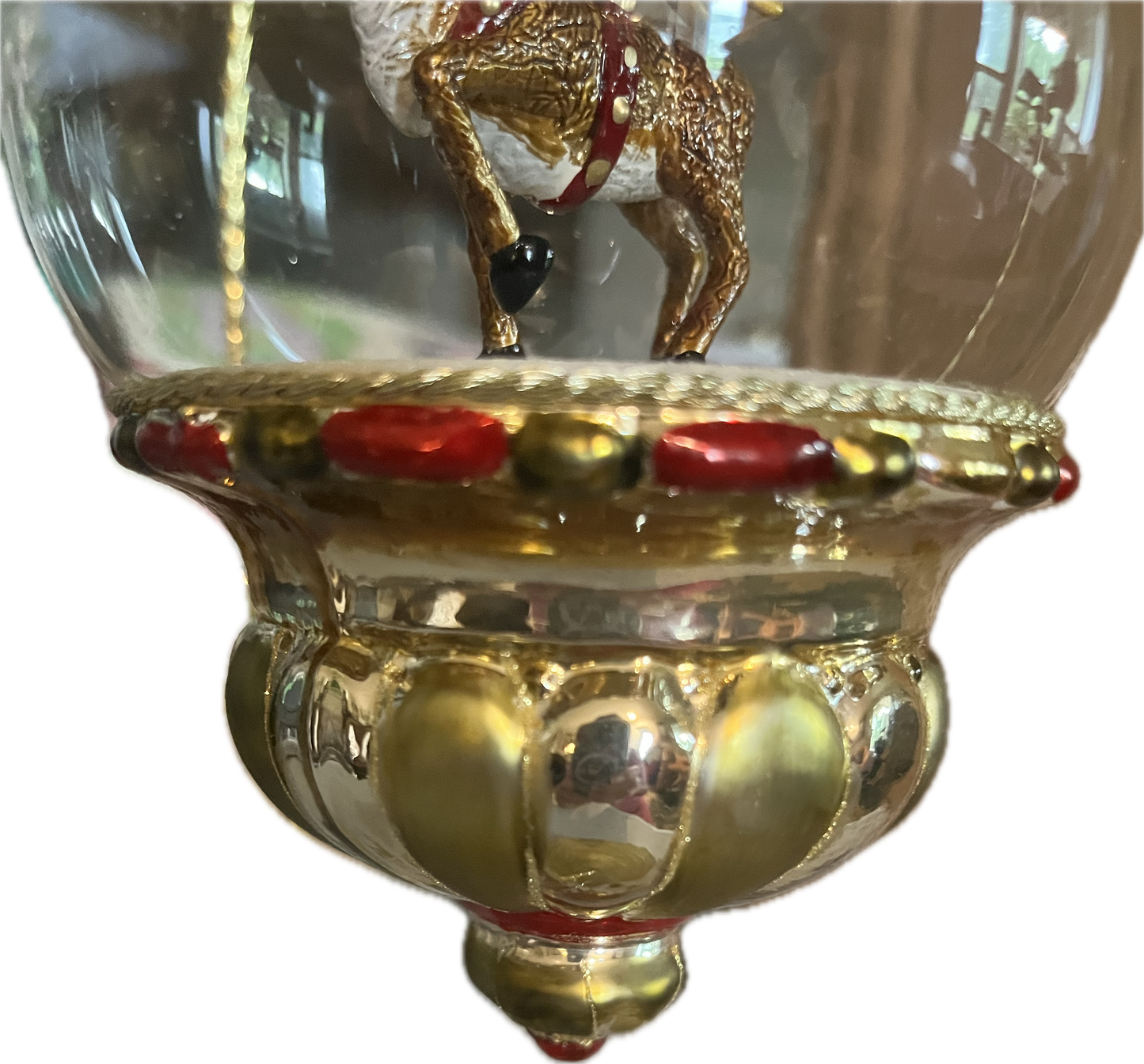 Globe with a Reindeer 2