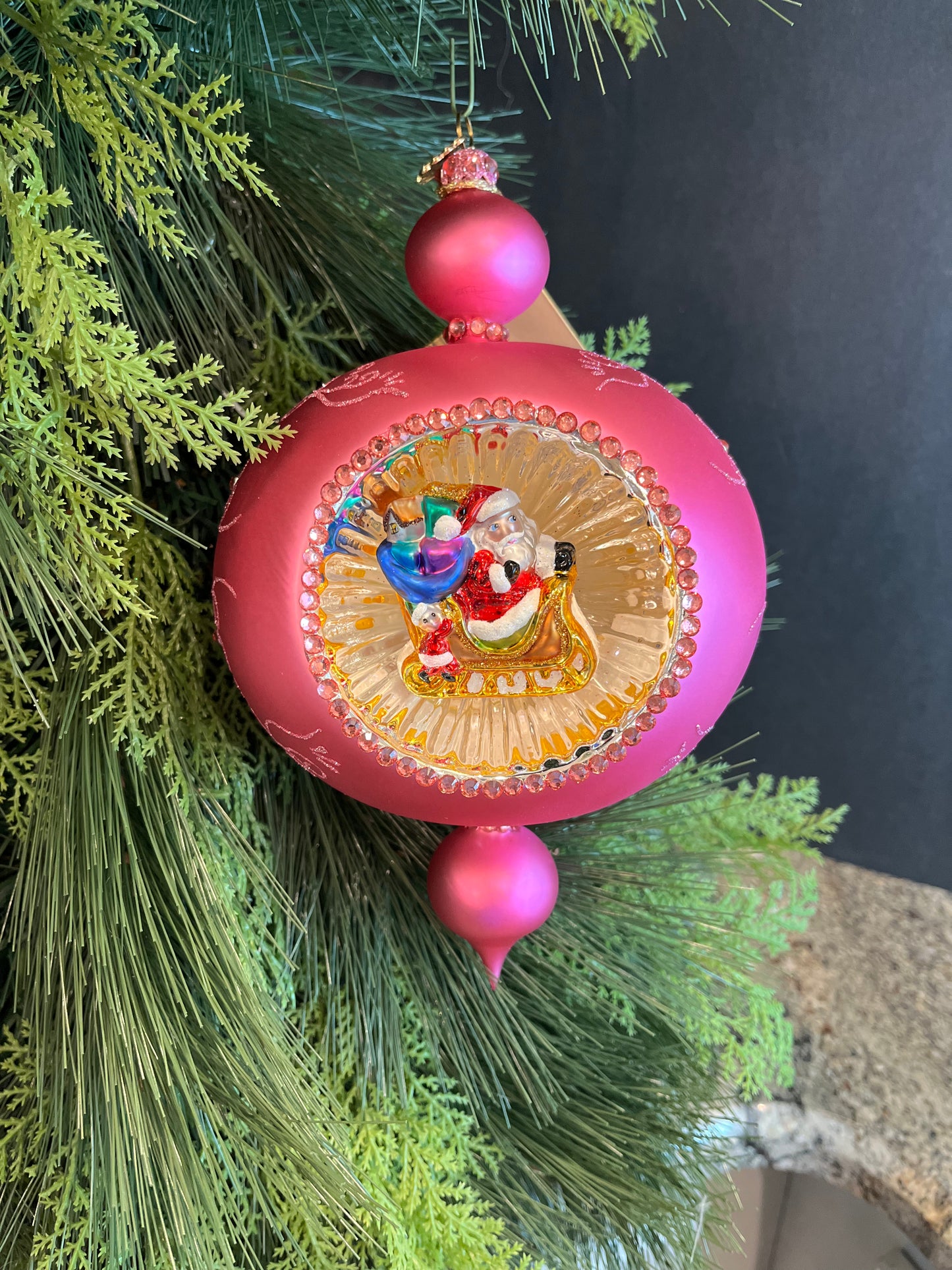 ChristmasJules Reflex Diorama Sleigh - Pink