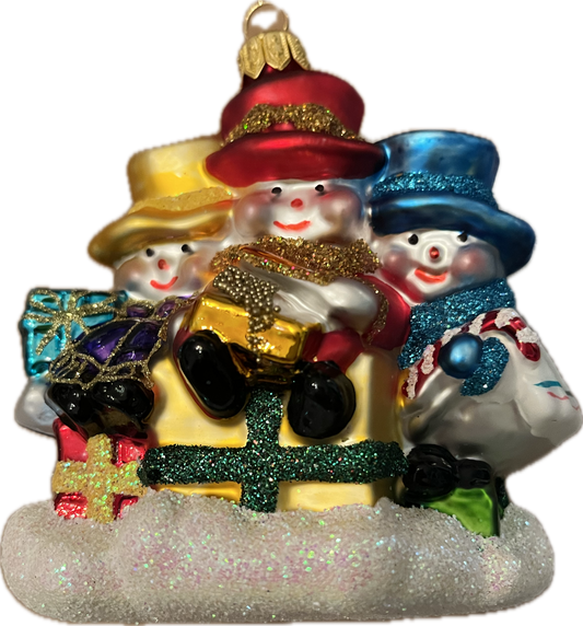 Three Snowmen by ChristmasJules