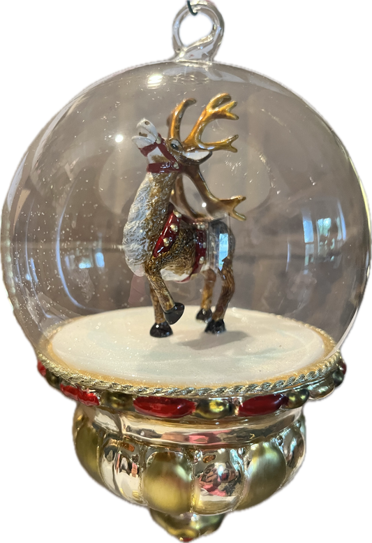 Globe with a Reindeer 2